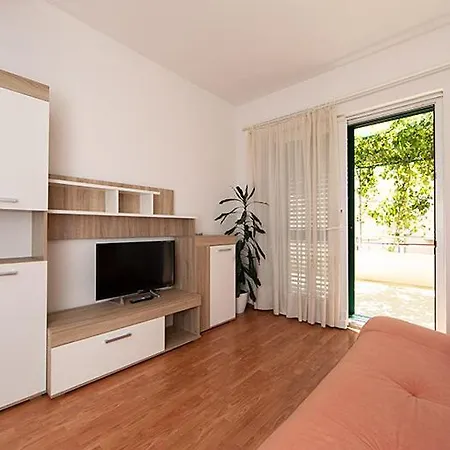 Tomas Apartment