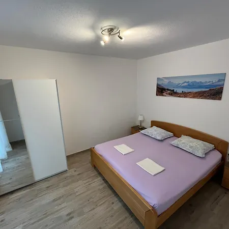 Tomas Apartment *