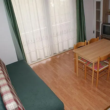 Apartment Tomas *